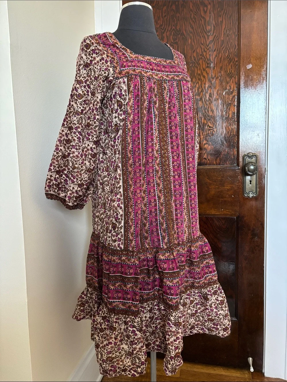 1970s Vintage Bohemian Floral Pink and Brown Midi Dress Kaiser 100% Cotton Flowy - Picture 6 of 11